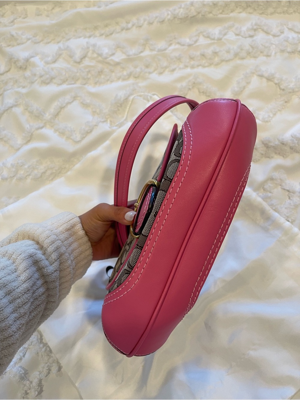 Coach Signature Canvas Shoulder Bag with Pink Leather Trim - Picture 4 of 6